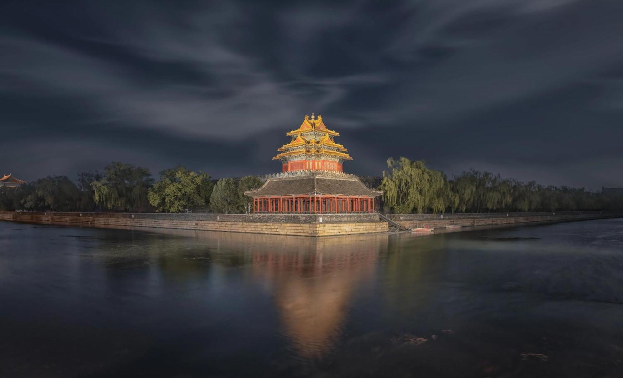 East Sacred Hotel ᴸᴱo---Foreign Accept---Tourism Service English-Speaking 丨 Near Tiananmen Forbidden City丨very Close To Metro Zhangzizhong And Beixinqiao 丨european Foot Ball English丨free Advance Tickets And Laundry Drying Service Coffee Snacks Пекін Екстер'єр фото